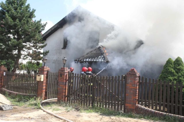 Pożar domu jednorodzinnego w Wilczycach