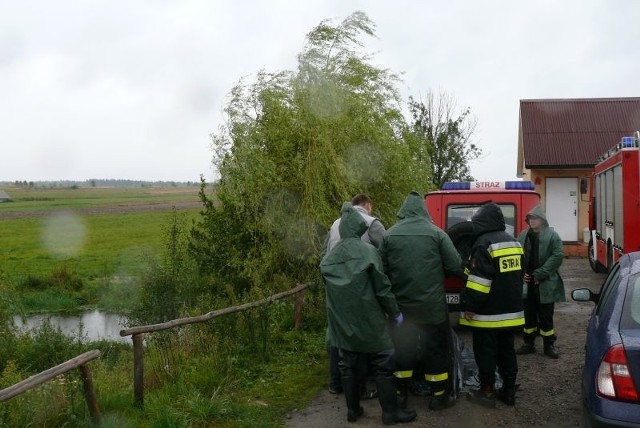 Wczoraj przed południem z wodu wyciągnięto strażacy wyłowili zwłoki 43 &#8211;letniego mieszkańca Gadki.