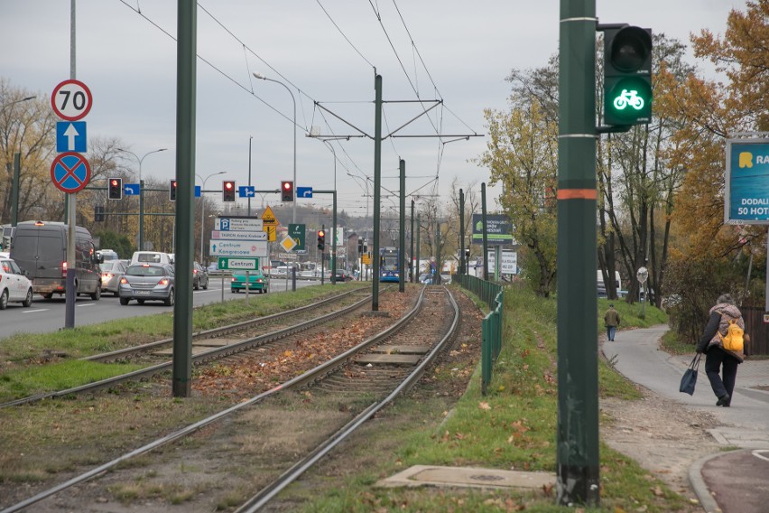 Obecnie tramwaje jadące z Bieżanowa ul. Wielicką nie mogą...