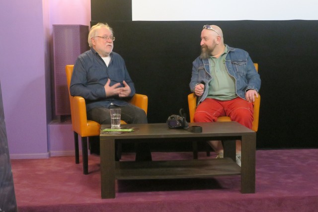 Spotkanie z reżyserem Andrzejem Mosiem (z lewej).