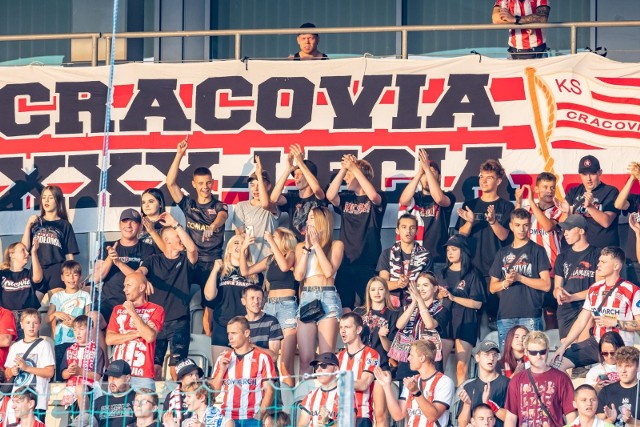 Do wzrostu przychodów Cracovii przyczynił się m.in. wzrost frekwencji na trybunach stadionu przy ulicy Kałuży