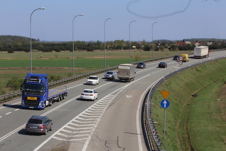 Budowa S1: Podpisano umowę z wykonawcą drugiej nitki ekspresówki na lotnisko. Chodzi o odcinek Podwarpie-Pyrzowice