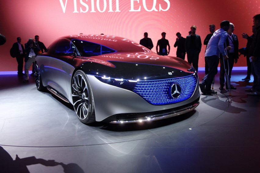 Mercedes Vision EQS...