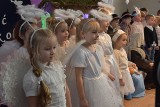 Konkurs kolęd i pastorałek oraz jasełka w Unisławiu. Dzieci stworzyły piękne widowiska. Zdjęcia