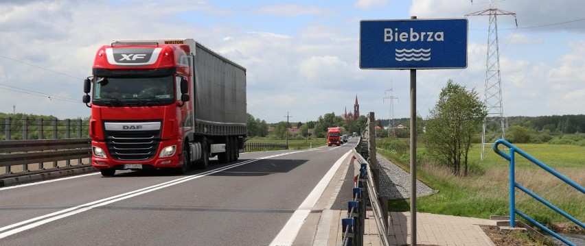 Odcinek dk 8 przez Biebrzę tuz przed Sztabinem (od strony...