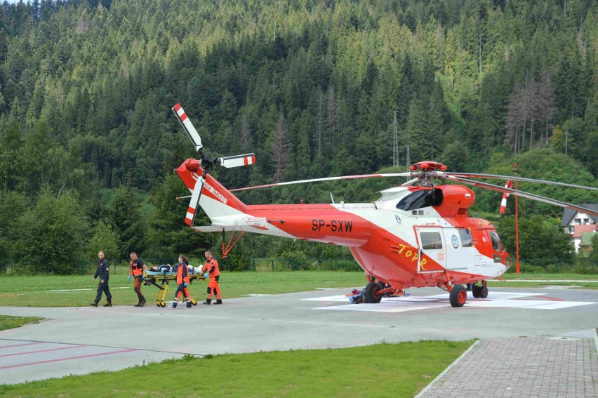 Akcja ratunkowa w Tatrach. Turystka z Czech spadła z progu skalnego [ZDJĘCIA]