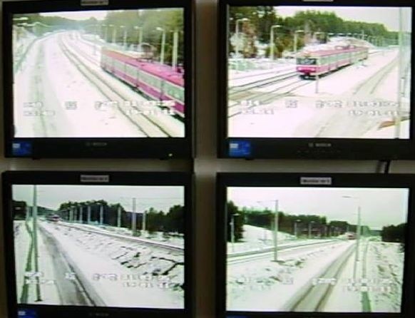 Celnicy i pogranicznicy, dzięki monitoringowi, mogą non stop obserwować sytuację na przejściu w Kuźnicy
