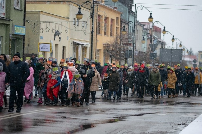  Orszak Trzech Króli 2020 w Ciechanowcu. Było kolorowo i radośnie (ZDJĘCIA)