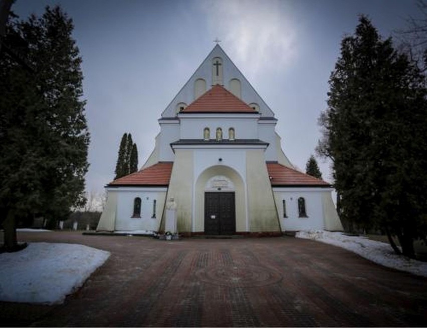 W kościele w Jeziórce ochrzczono Antoniego Pniewskiego,...