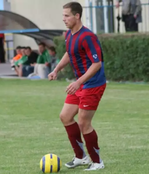 Z powodu choroby żył Grzegorz Kochanowski musi zakończyć przygodę z futbolem.