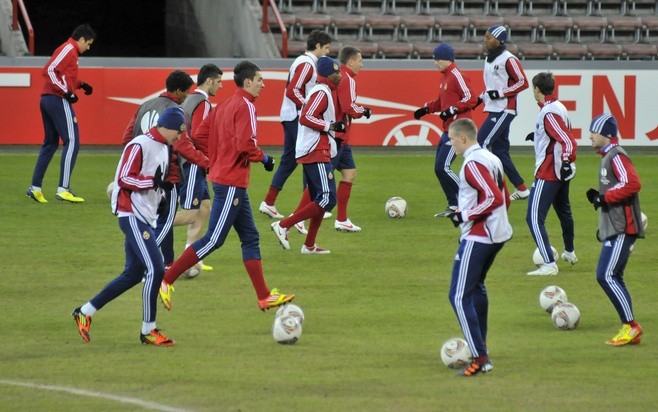 Wiślacy trenowali na stadionie w Liege