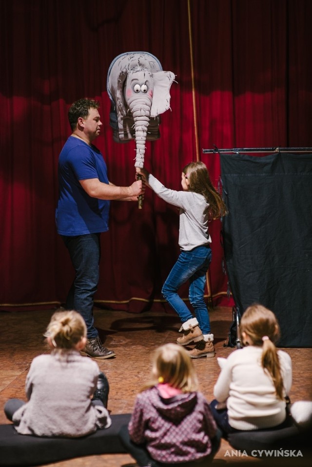 Dzieci, które zostają w czasie ferii zimowych w mieście, mogą zapisać się na warsztaty w Teatrze Animacji