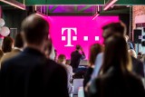 "1200 GB za darmo przez rok". T-mobile wprowadza klientów w błąd? Zarzuty prezesa UOKiK