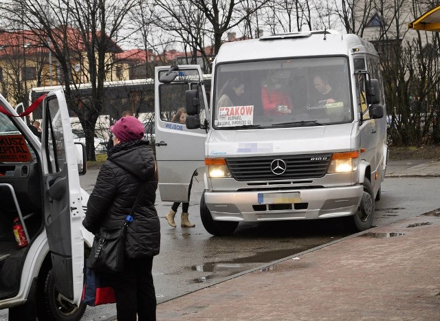 Rozkład busów jest, ale kierowcy go nie przestrzegają