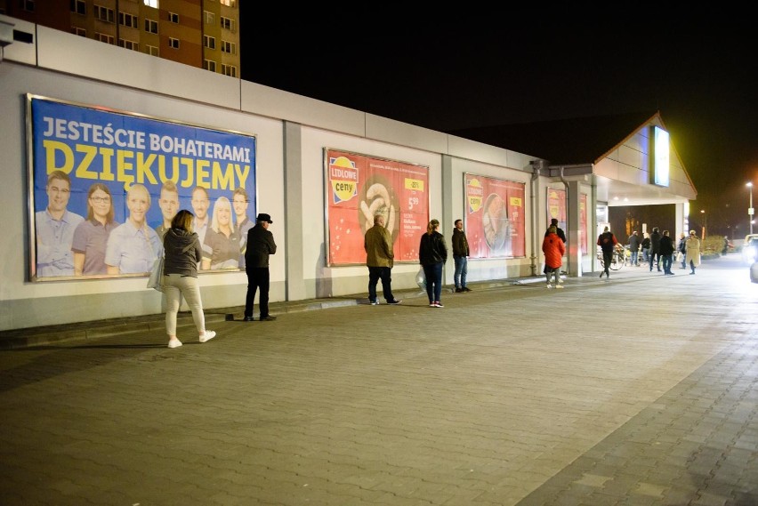 Lista sklepów LIDL czynnych przez całą dobę od 14 kwietnia...