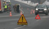 Śmiertelny wypadek na drodze Wrocław - Poznań. Samochód osobowy zderzył się z ciężarówką