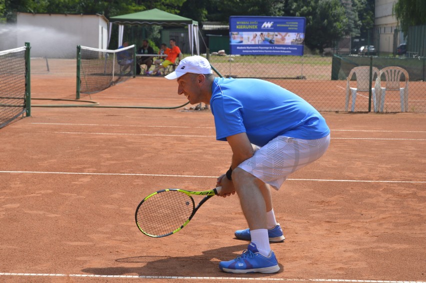W Gorzowie w sobotę rozpoczął się tenisowy turniej VIP-ów (z...