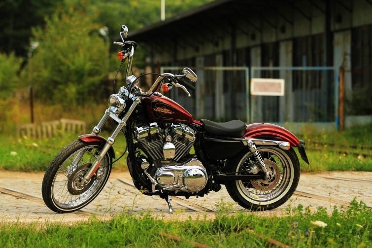 Test Harley-Davidson Seventy-Two - zdjęcia