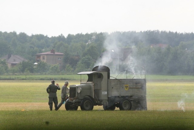 Pojedynek lotników (dogfight) z czasów I wojny światowej i...