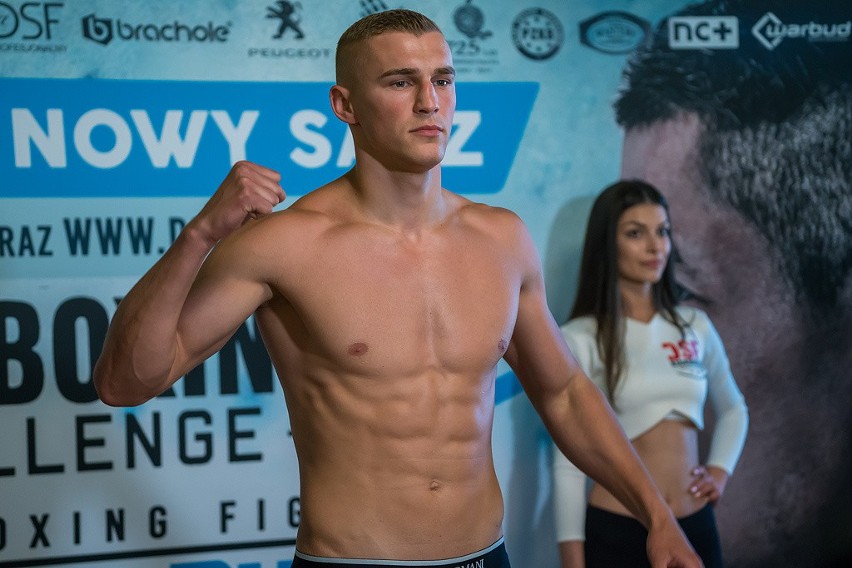 Ceremonia ważenia przed galą DSF Kickboxing Challenge 10