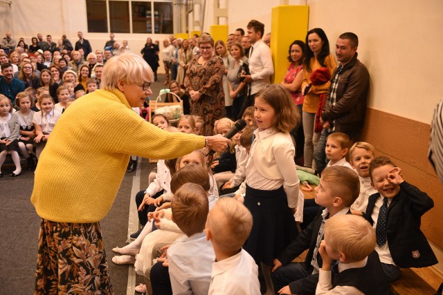 W piątek (4.10) w Szkole Podstawowej nr 24 w Toruniu odbyło się pasowanie na ucznia. Obejrzyjcie naszą fotorelację z tego wydarzenia.