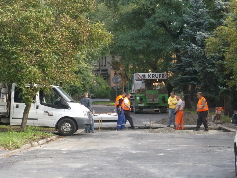 Wrocław: 45 nowych progów zwalniających. Pojedziemy wolniej na 13 ulicach (LISTA)