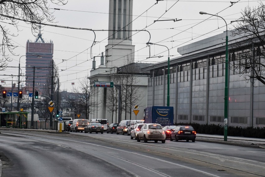 Parada wystartuje w niedzielę o godzinie 13.30 z ulicy...