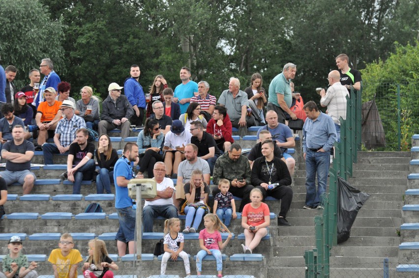 Kibice na meczu Speedway Wandy Kraków [ZDJĘCIA]