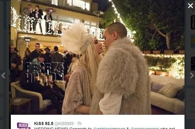 Ashlee Simpson wyszła za maż (fot. screen z Twitter.com)