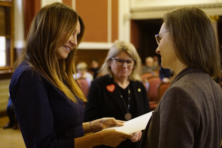 Stypendia im. dr. Jana Kulczyka przyznawane są studentkom i...