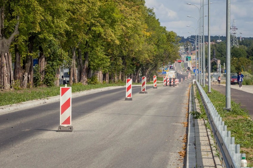 Przebudowa Ciołkowskiego zakończy się dopiero w połowie...