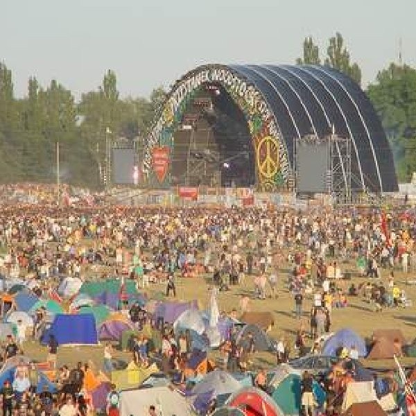 Od 1995 roku zawsze w połowie wakacji organizowany jest wielki letni koncert Przystanek Woodstock