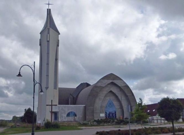 Kościół św Jakuba w Łebie, który padł ofiarą złodziei.