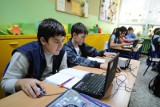 20 tys. komputerów z internetem dla dzieci. Rząd zapowiada nowy program