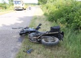 Trasa Wilanowo - Tokary. Golf zderzył się z motocyklem. Kierowca aresztowany (zdjęcia)