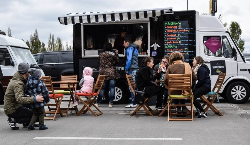 W Atrium Felicity - Food trucki na zakończenie lata...