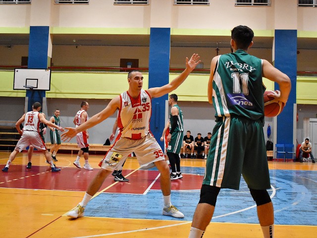 W Rogatych Derbach lepsi koszykarze Tura Basket Bielsk Podlaski