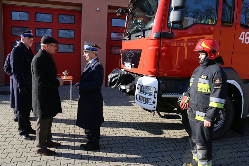 Strażacy na quadzie! Nowe pojazdy trafiły pod skrzydła ratowników ZDJĘCIA