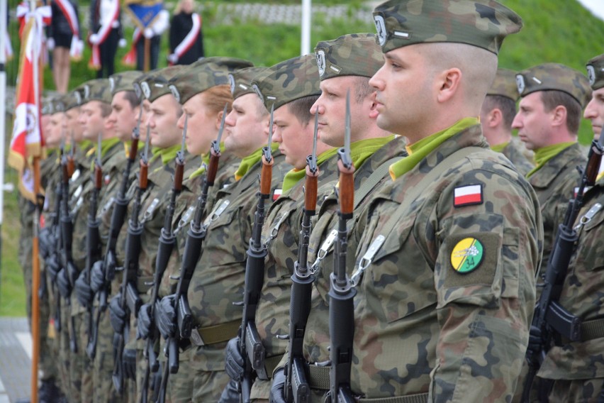 Tak Piekary Śląskie obchodziły Święto Konstytucji 3 Maja ZDJĘCIA