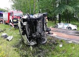 Wypadek w Kleśniku,  10.07.2022 (powiat człuchowski). 10 osób poszkodowanych. Pomagają trzy śmigłowce LPR. DK 25 zablokowana!