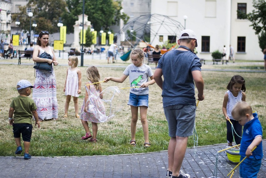 Centralny Plac Zabaw zaprasza na wydarzenia. W programie koncerty, spektakle familijne i wiele więcej