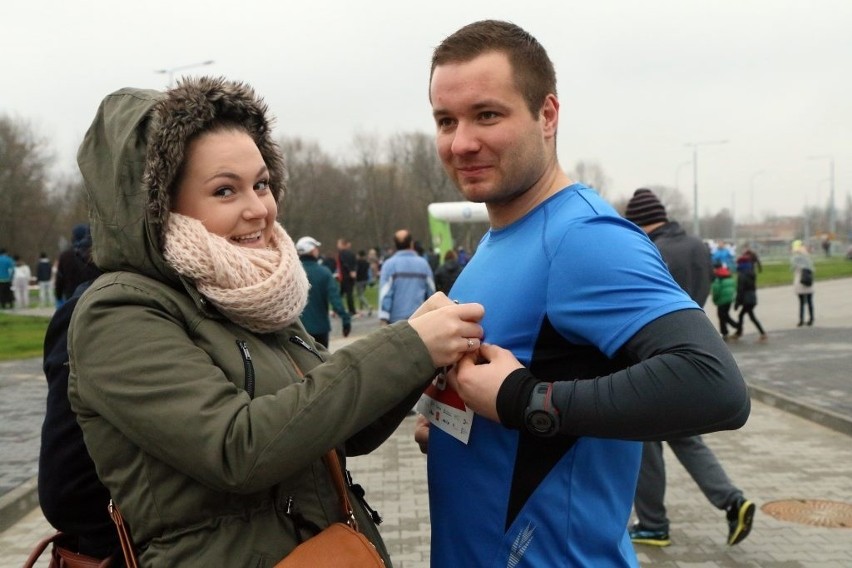 Drugą Dychę do Maratonu ukończyło 1030 osób. Wygrał Michał Wojciechowski (ZDJĘCIA, WIDEO)