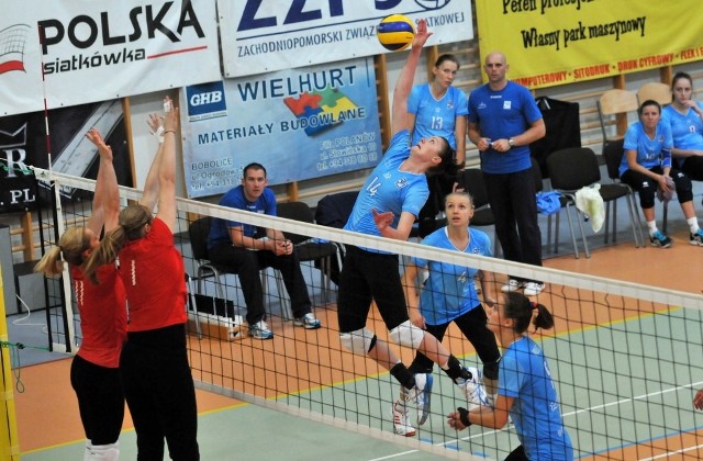 Zespoły kobiecej Orlen Ligi rogrywają w Bobolicach już trzeci turniej.