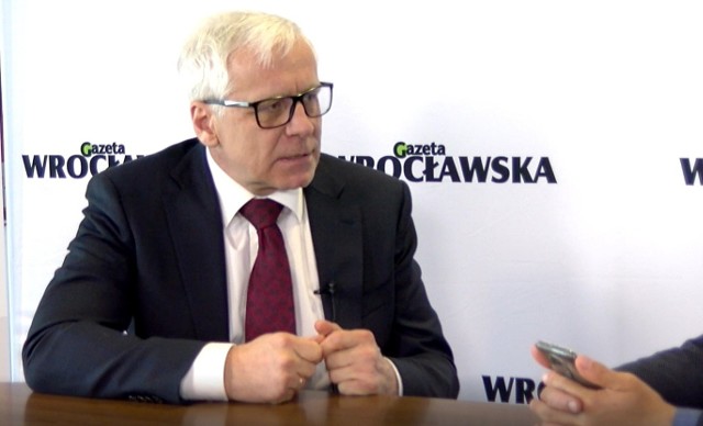 Wojewoda Jarosław Obremski podkreśla nieprawdopodobną pasywność  Unii Europejskiej w pomocy finansowej dla Polski.