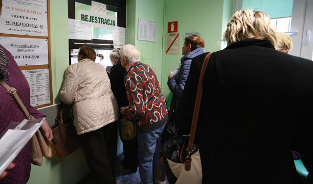 Utrudnianie dostępu do kartoteki, w której zapisana jest historia choroby, naraża nas na utratę życia, nie tylko zdrowia!