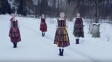 Zespół folklorystyczny Tulia nagrał ludową wersję piosenki Dawida Podsiadło [wideo]