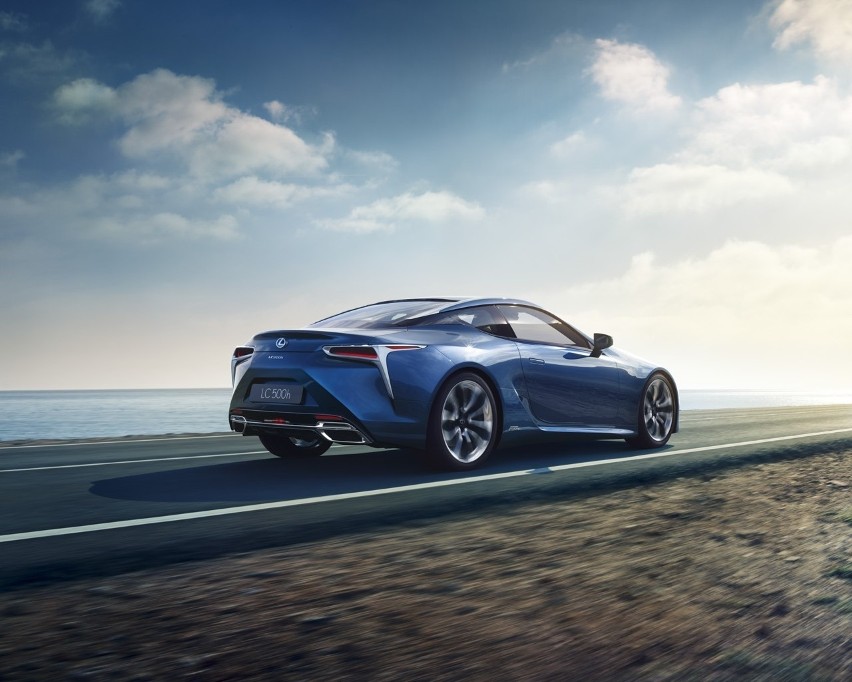 Lexus LC...