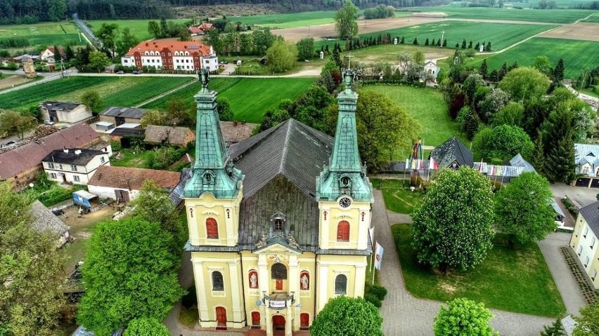 Sanktuarium Matki Bożej Cierpliwie Słuchającej w Rokitnie