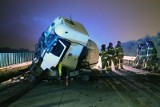 Nocny karambol na autostradzie A4. Zderzenie 8 aut, 3 osoby ranne