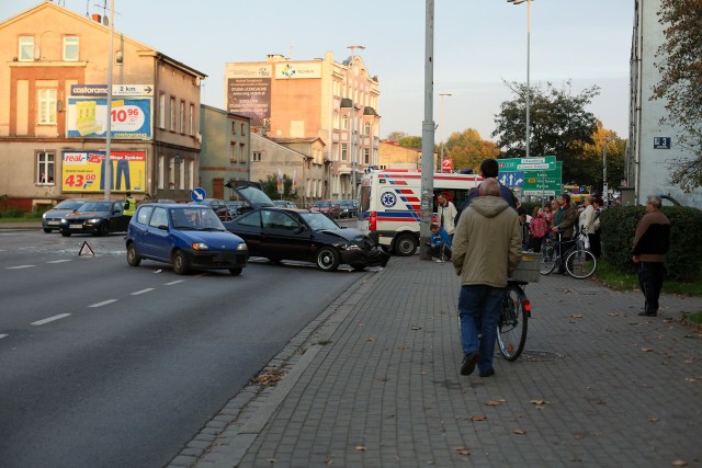 Wypadek na ulicy Garncarskiej w Słupsku.Wypadek na ulicy Garncarskiej w Słupsku.